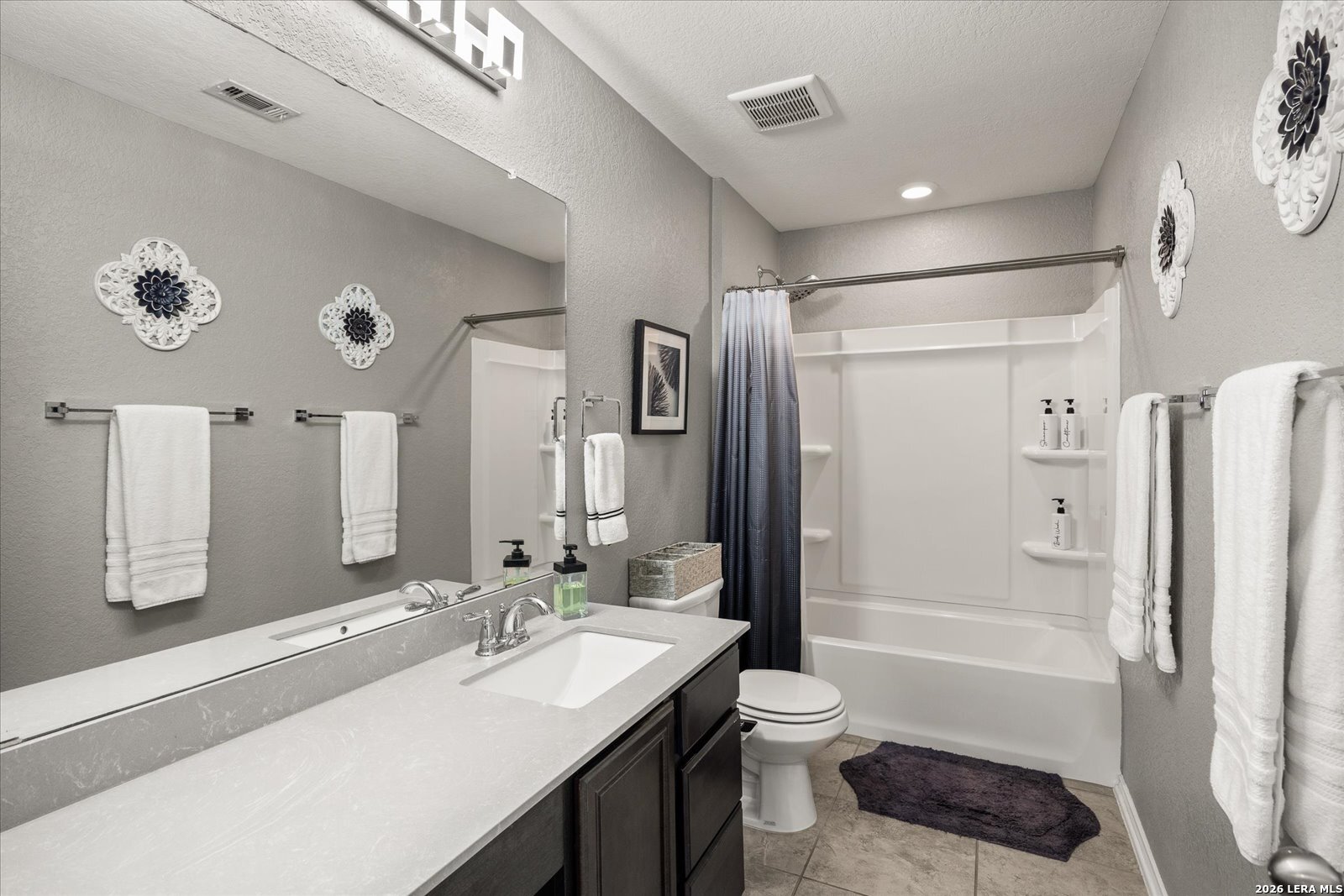 104 Red Bud Boerne TX 78006