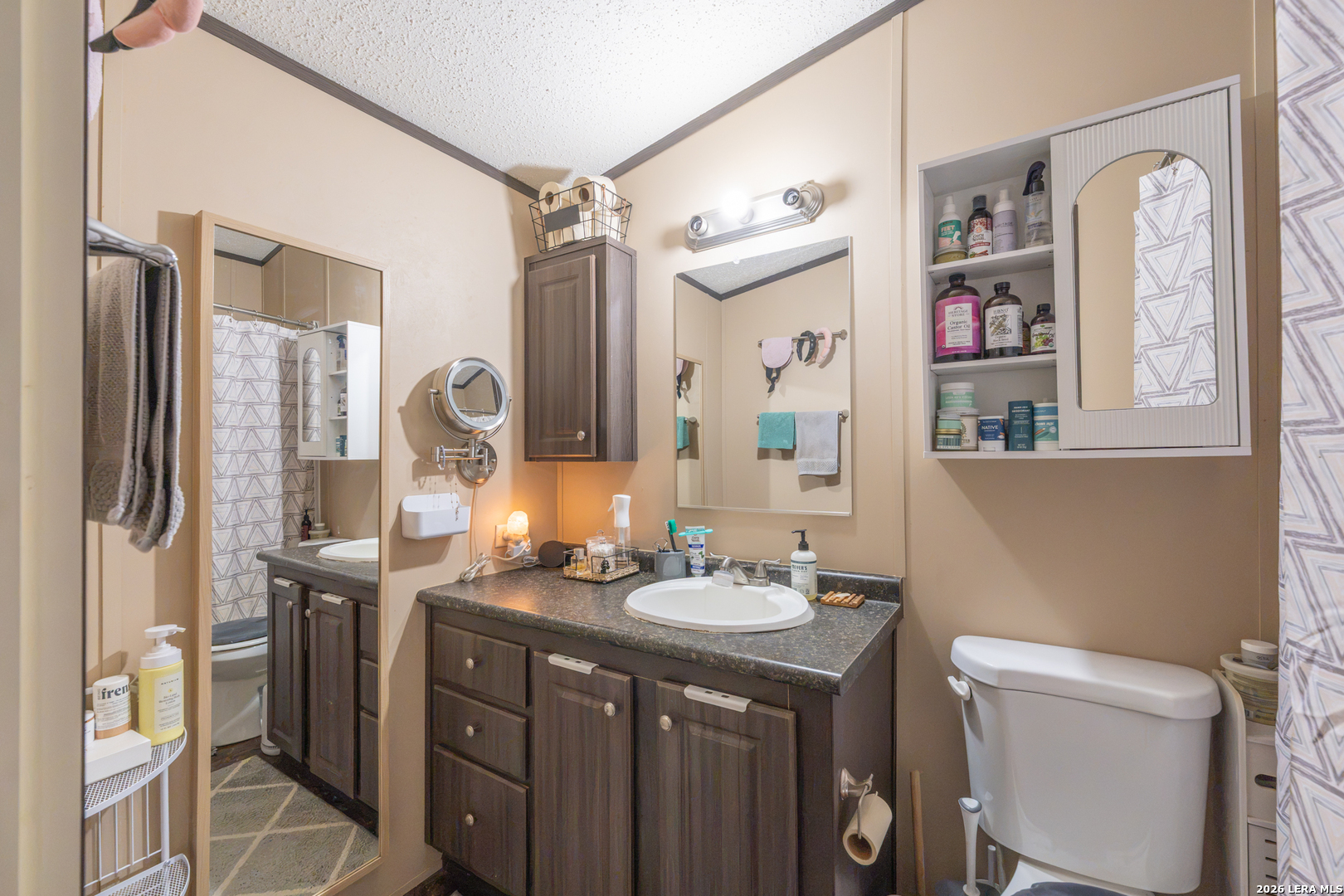 181 County Road 6842 Lytle TX 78052