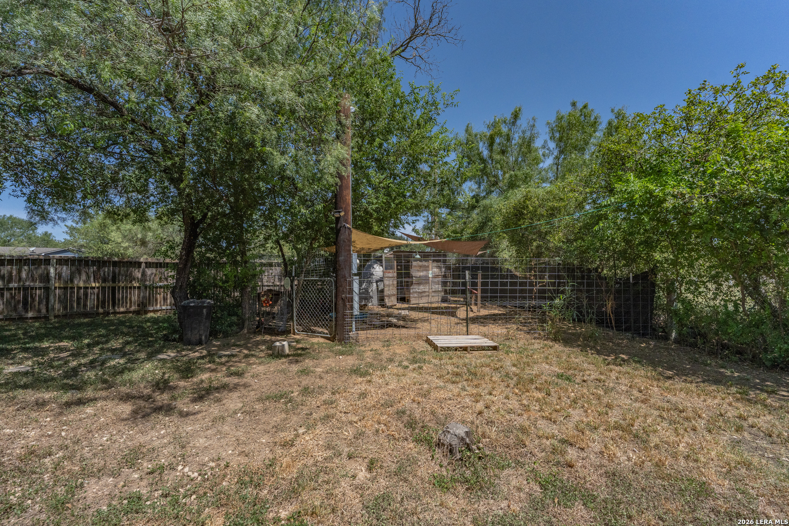 181 County Road 6842 Lytle TX 78052
