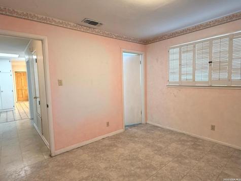 201 Avenue D Converse TX 78109