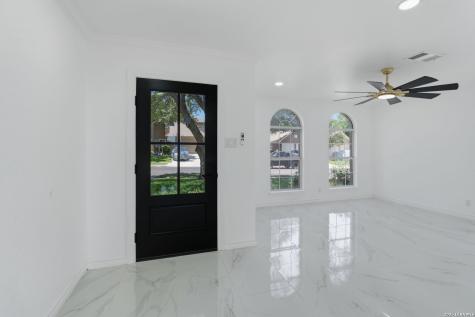 7306 Ellerby Point San Antonio TX 78240