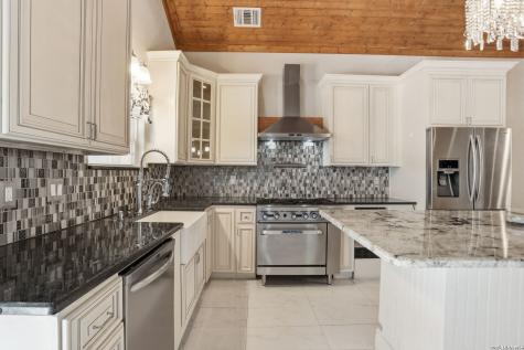 202 Helena San Antonio TX 78204