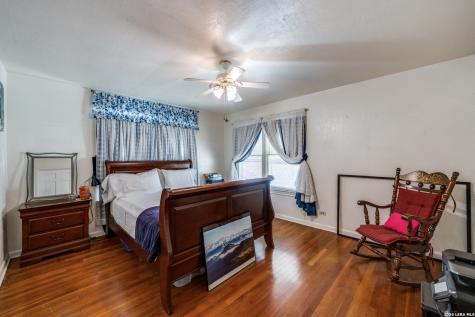 615 Main Karnes City TX 78118