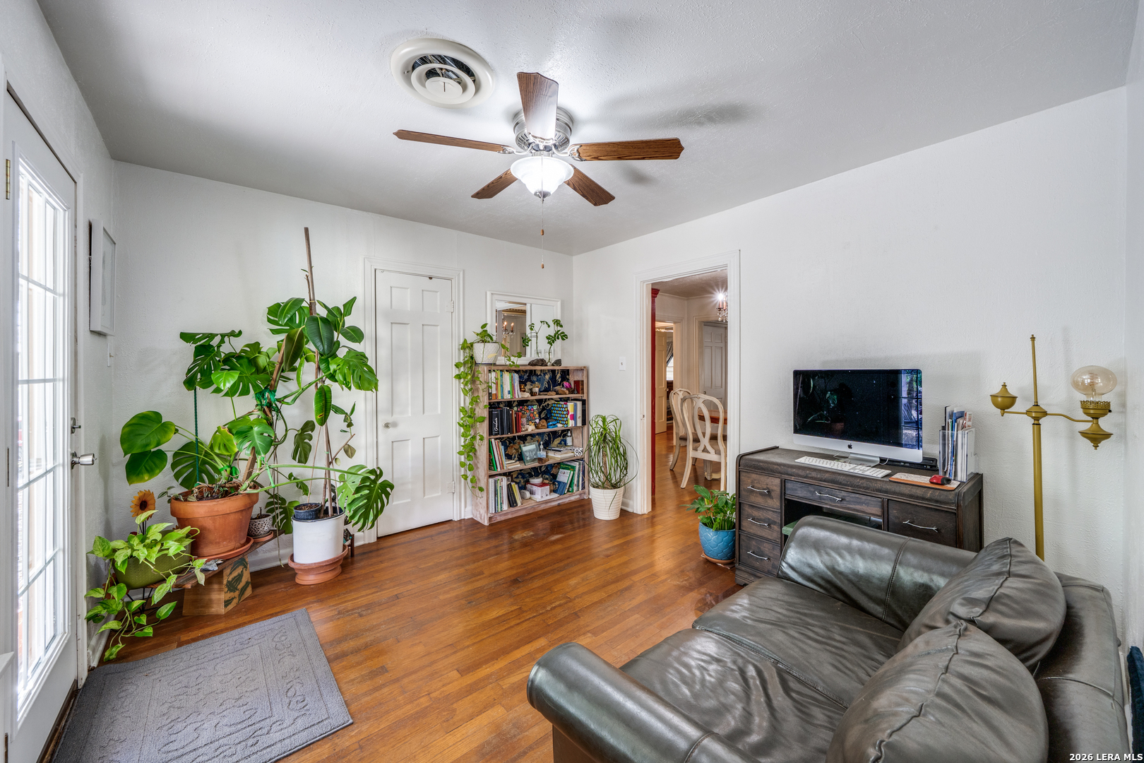 615 Main Karnes City TX 78118