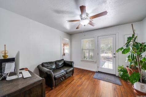 615 Main Karnes City TX 78118