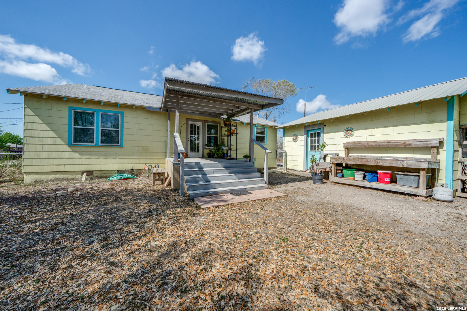 615 Main Karnes City TX 78118