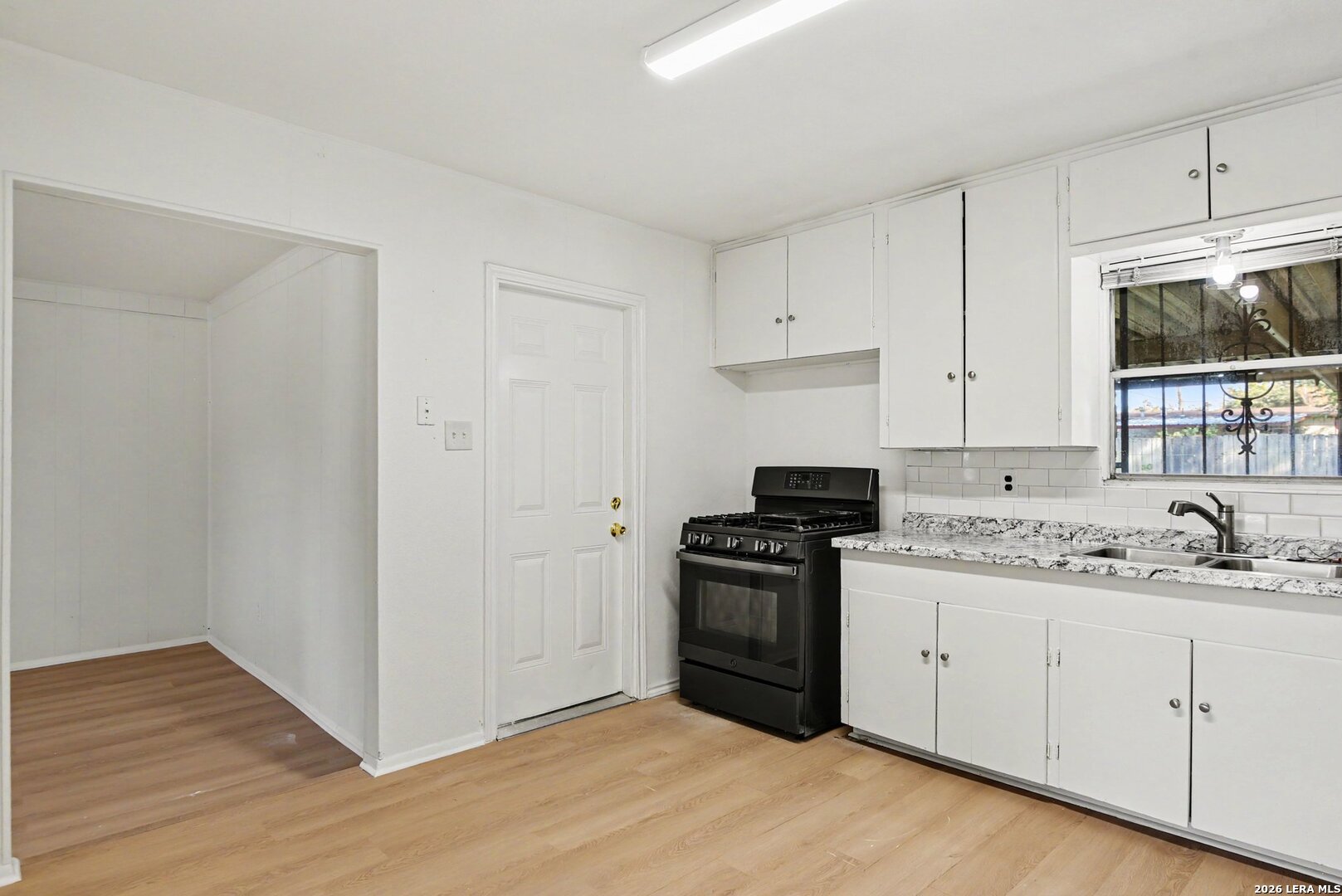 287 Harcourt Avenue San Antonio TX 78223