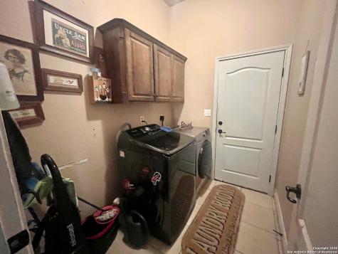 438 Rosewood Drive La Vernia TX 78121