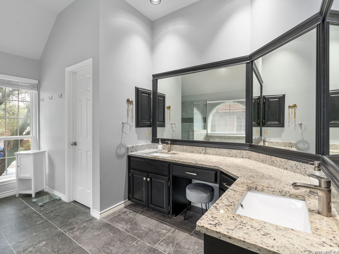 15010 Oak Briar San Antonio TX 78232
