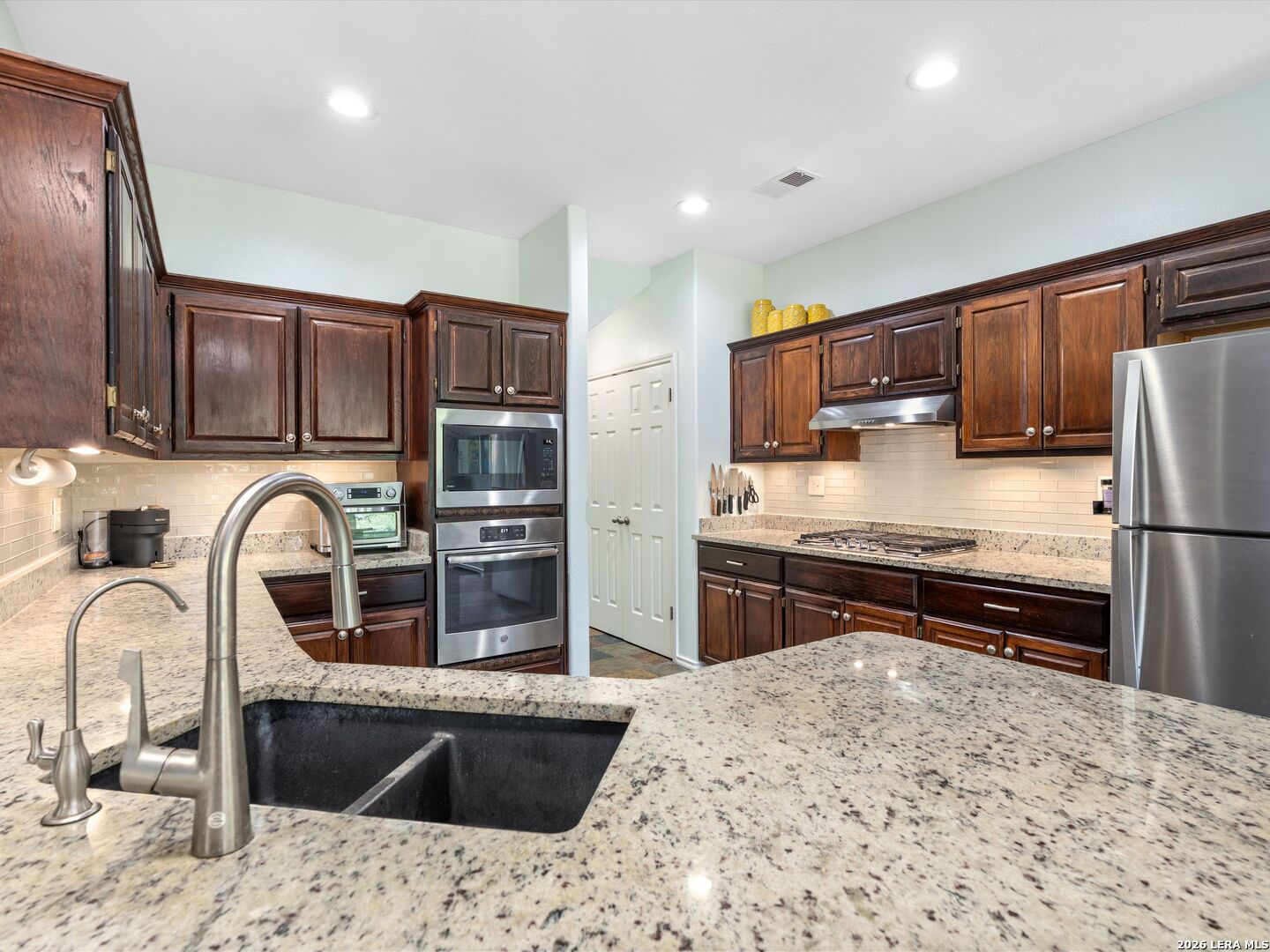 15010 Oak Briar San Antonio TX 78232