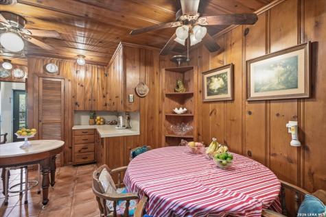 1447 S Main Street Ingleside TX 78362