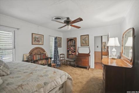1447 S Main Street Ingleside TX 78362