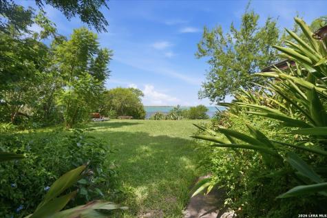 1447 S Main Street Ingleside TX 78362