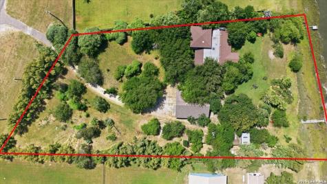 1447 S Main Street Ingleside TX 78362