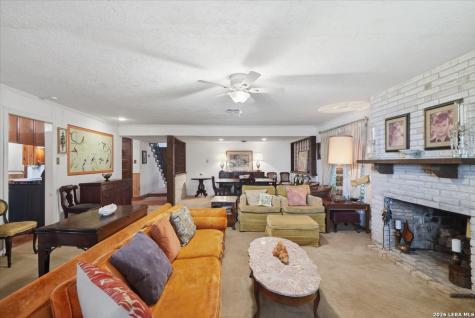 1447 S Main Street Ingleside TX 78362