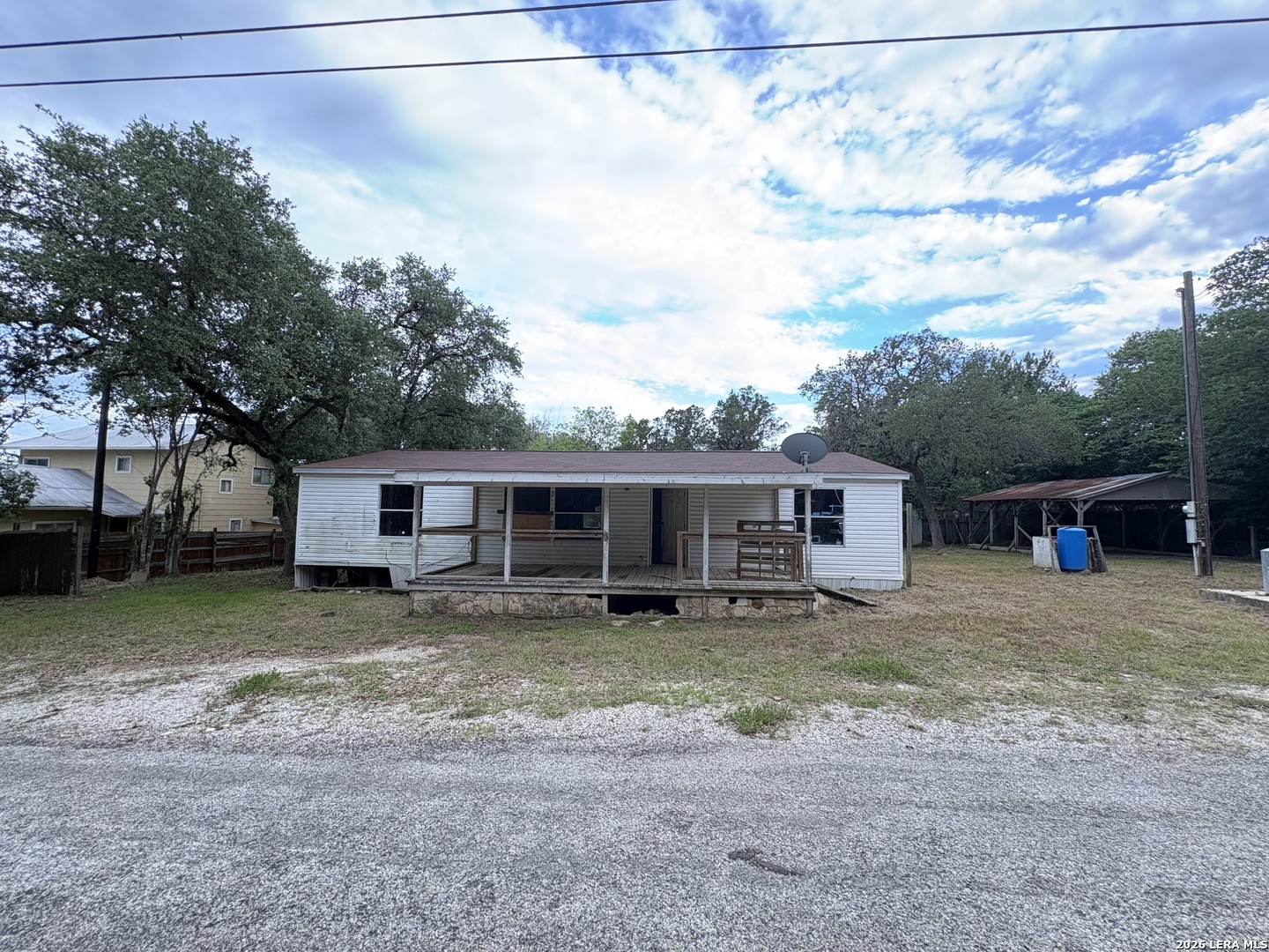 Lakehills TX, 177 Cherokee Trail