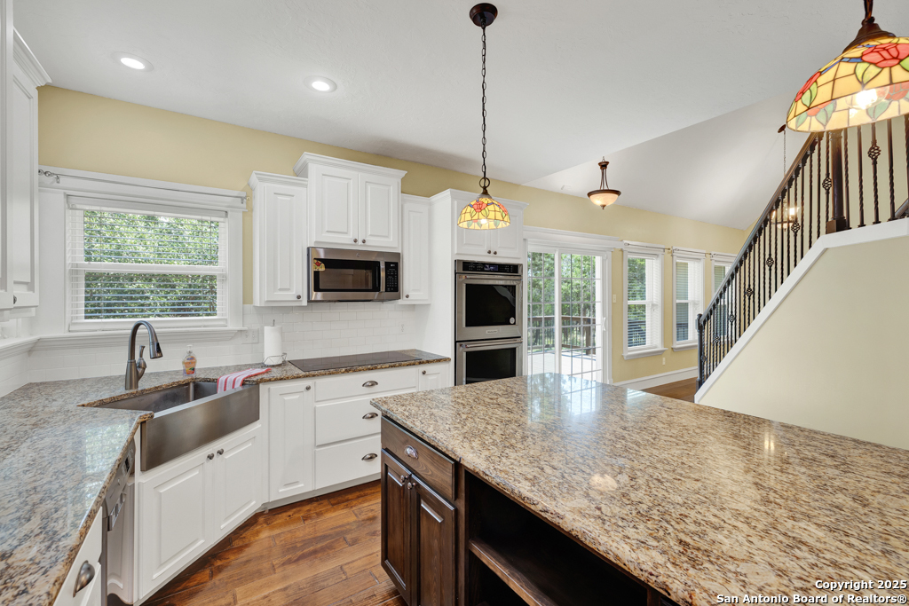 204 Falling Hills New Braunfels TX 78132