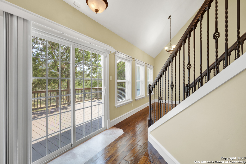 204 Falling Hills New Braunfels TX 78132