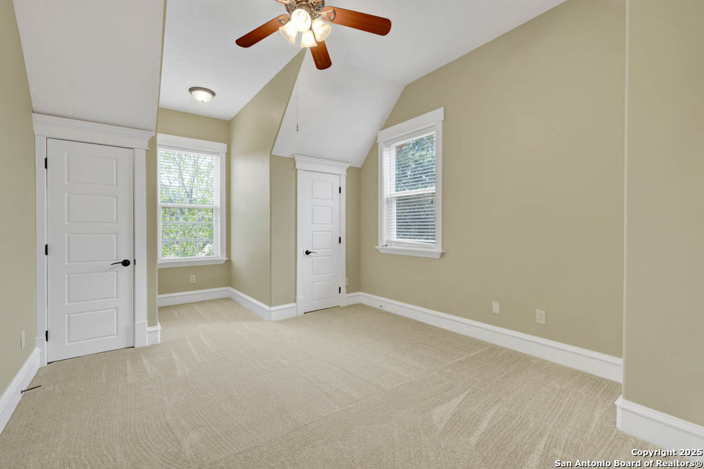 204 Falling Hills New Braunfels TX 78132