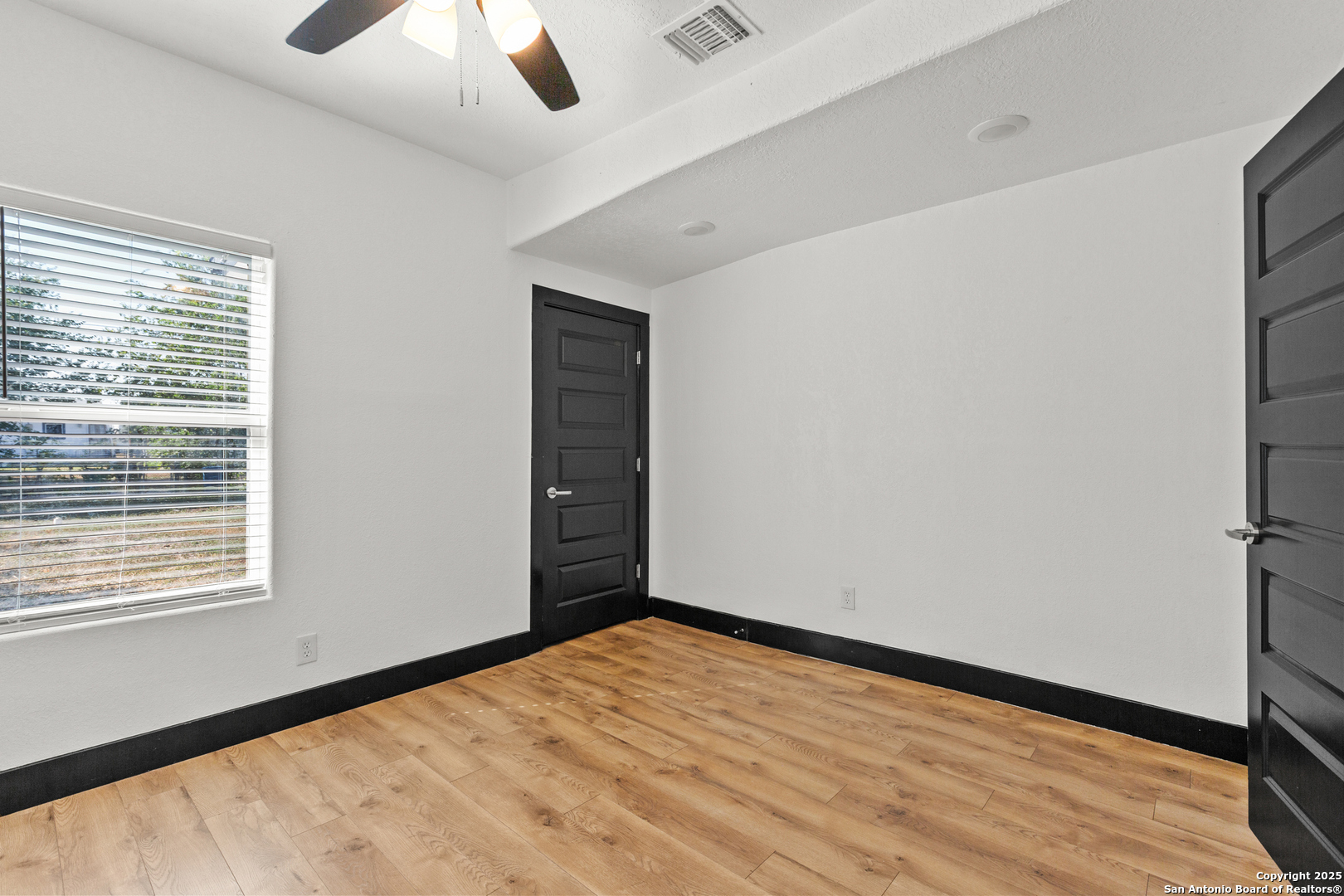 726 E Highland Boulevard San Antonio TX 78210