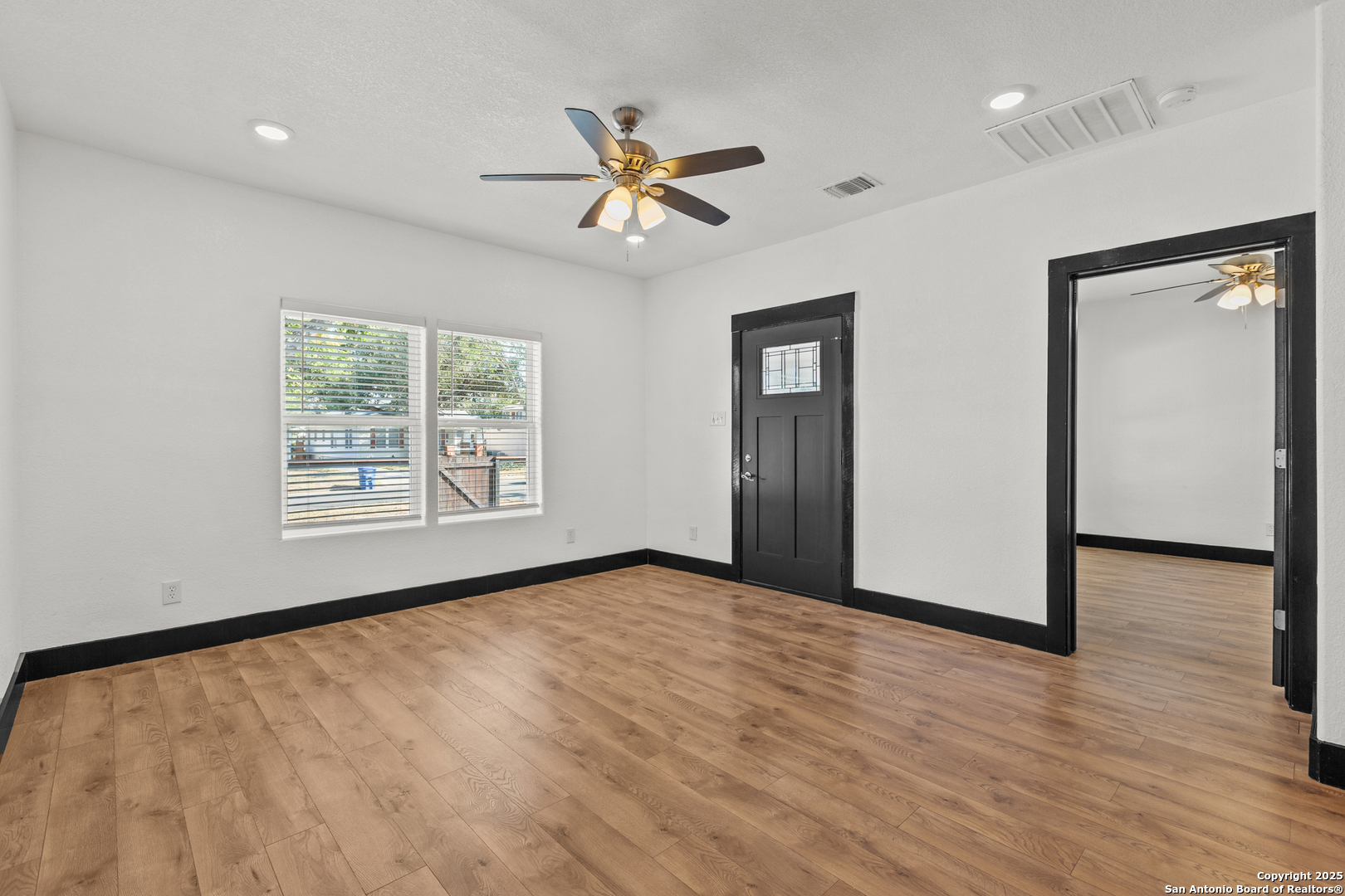 726 E Highland Boulevard San Antonio TX 78210