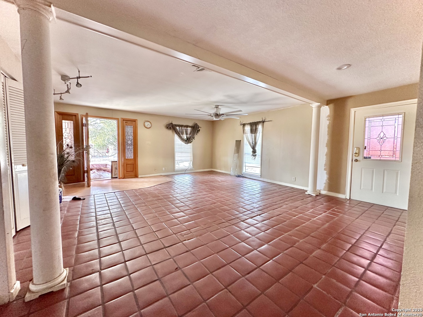 2103 Fm 2790 Lytle TX 78052
