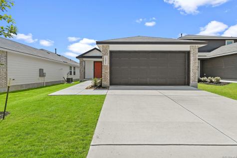 16055 Mahogany Way Elmendorf TX 78112