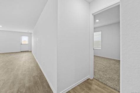 16055 Mahogany Way Elmendorf TX 78112