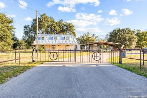 15080 Macdona Lacoste Road Lacoste TX 78039