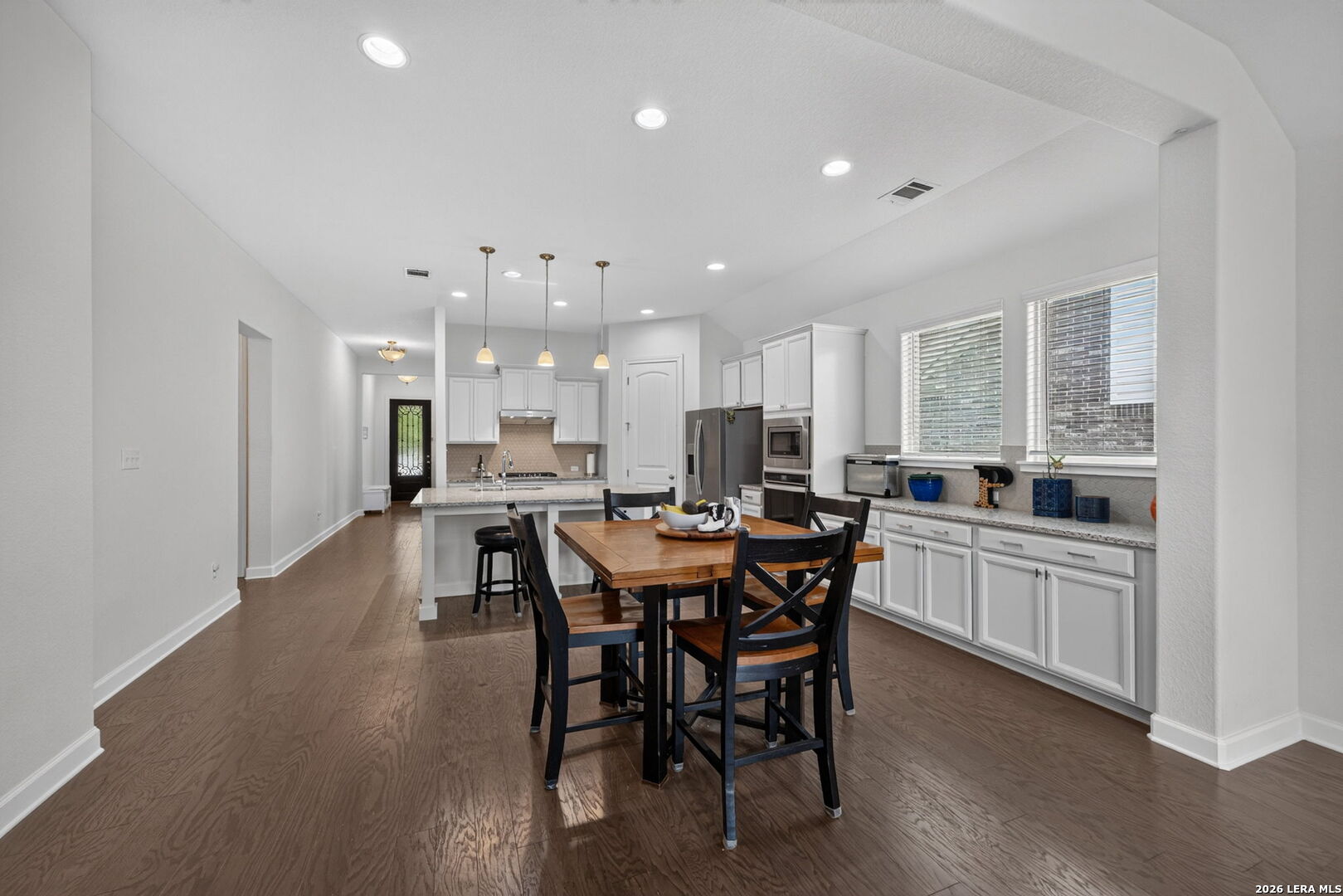 4723 Island Hollow Marion TX 78124