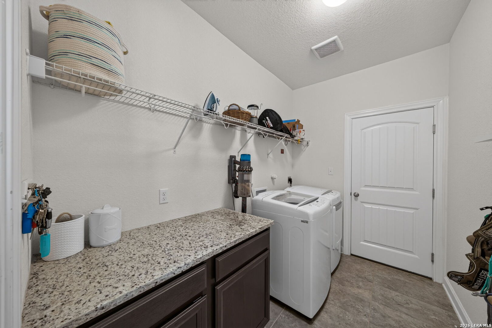 4723 Island Hollow Marion TX 78124