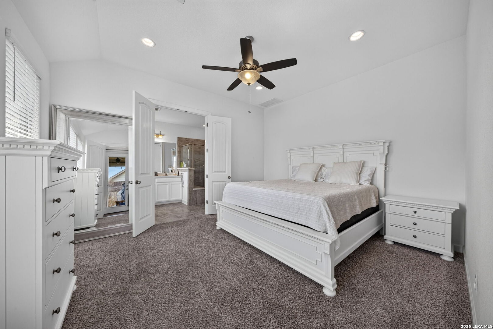 4723 Island Hollow Marion TX 78124