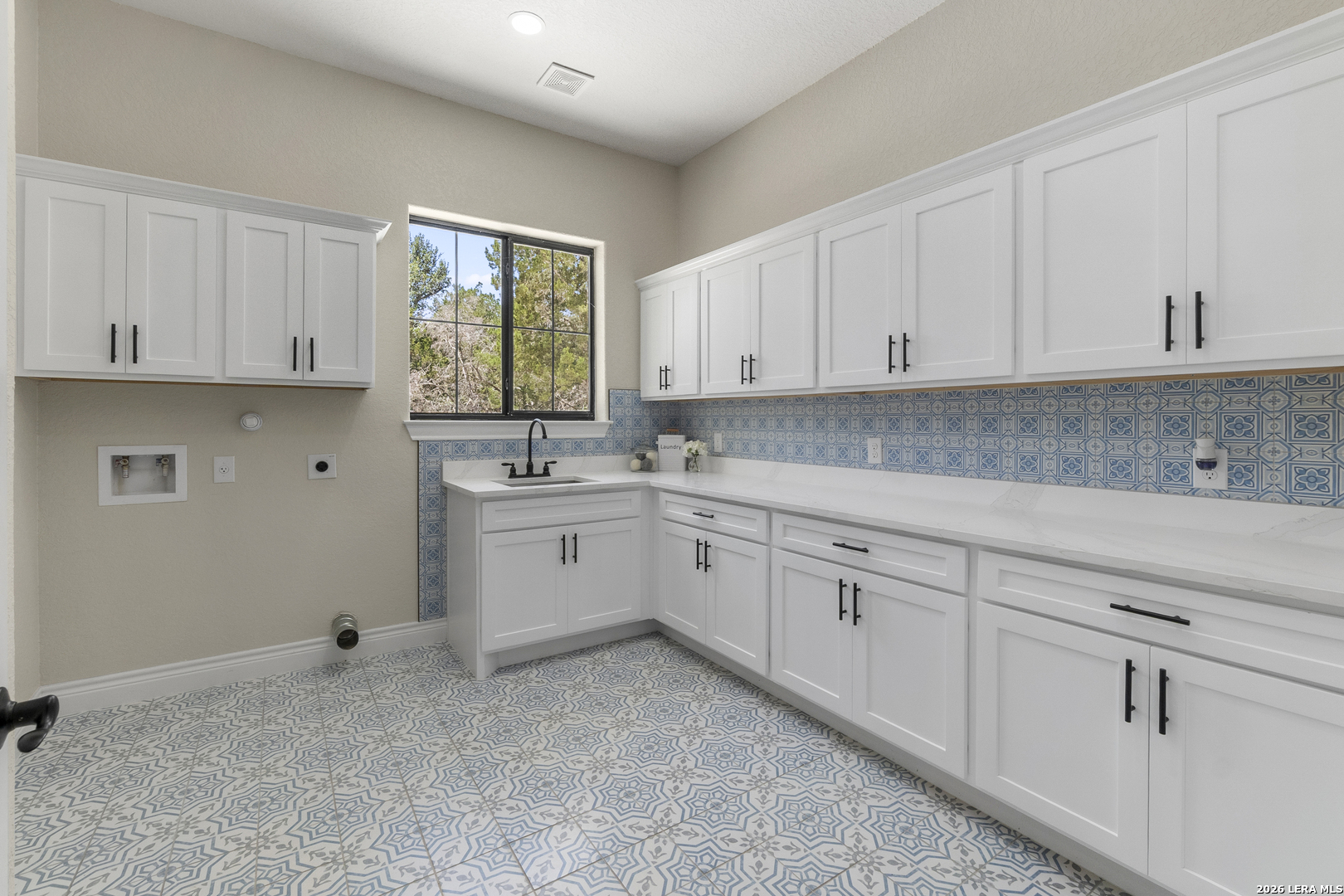 1954 Venezia New Braunfels TX 78132