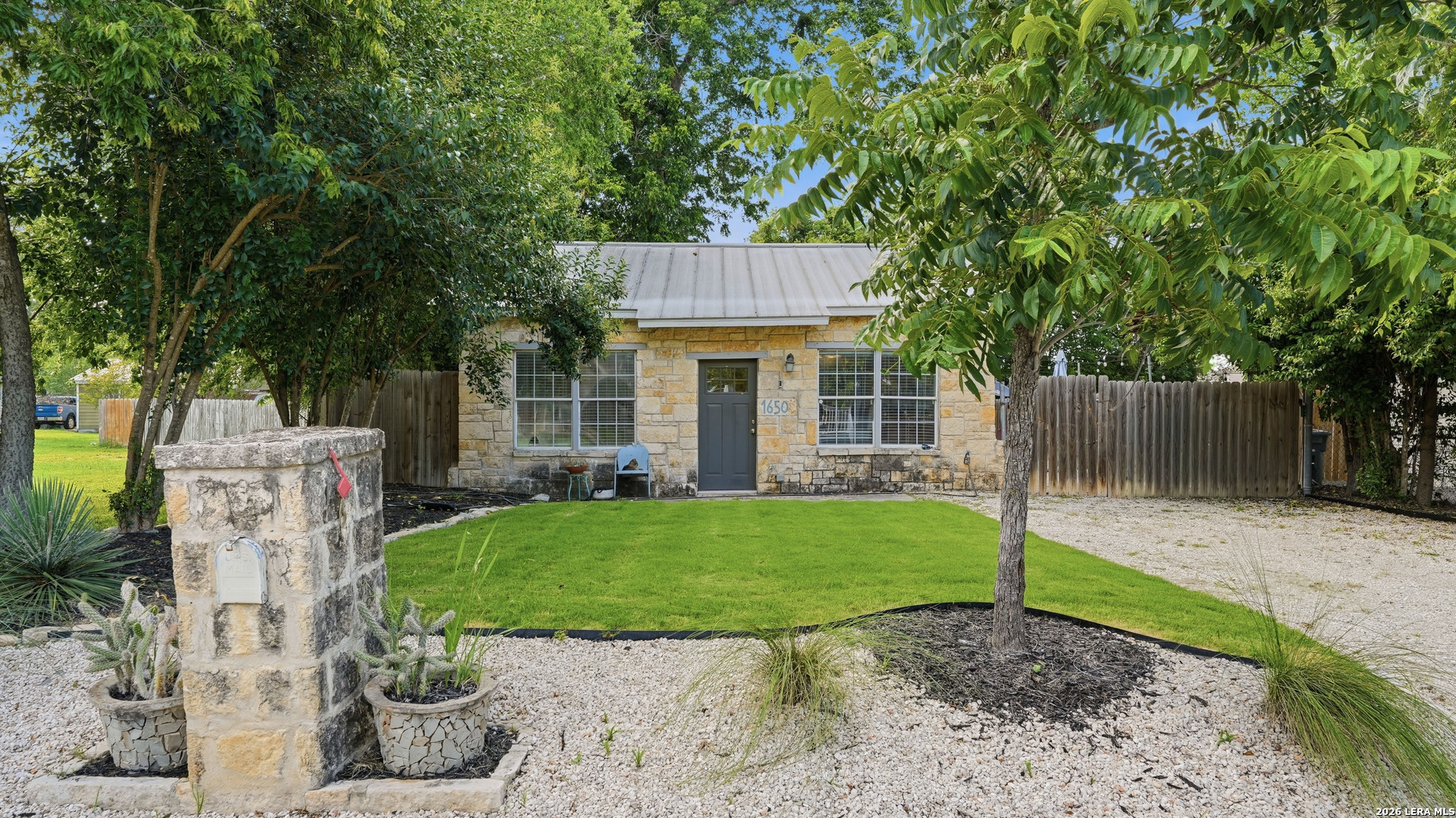 1650 Katy Street New Braunfels TX 78130