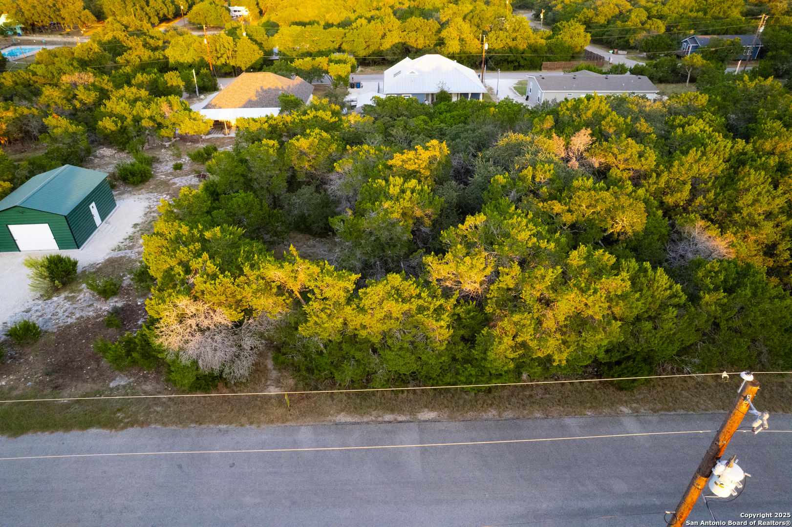 1253 Ramble Hills Canyon Lake TX 78133
