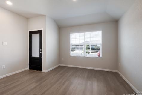 4309 Southton Bed San Antonio TX 78223