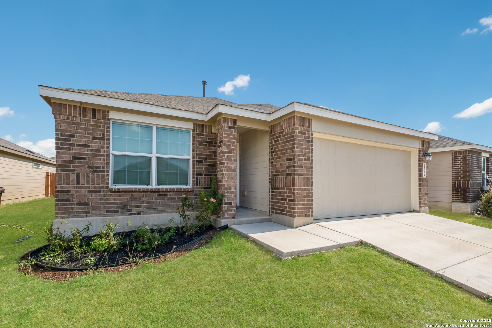 4309 Southton Bed San Antonio TX 78223