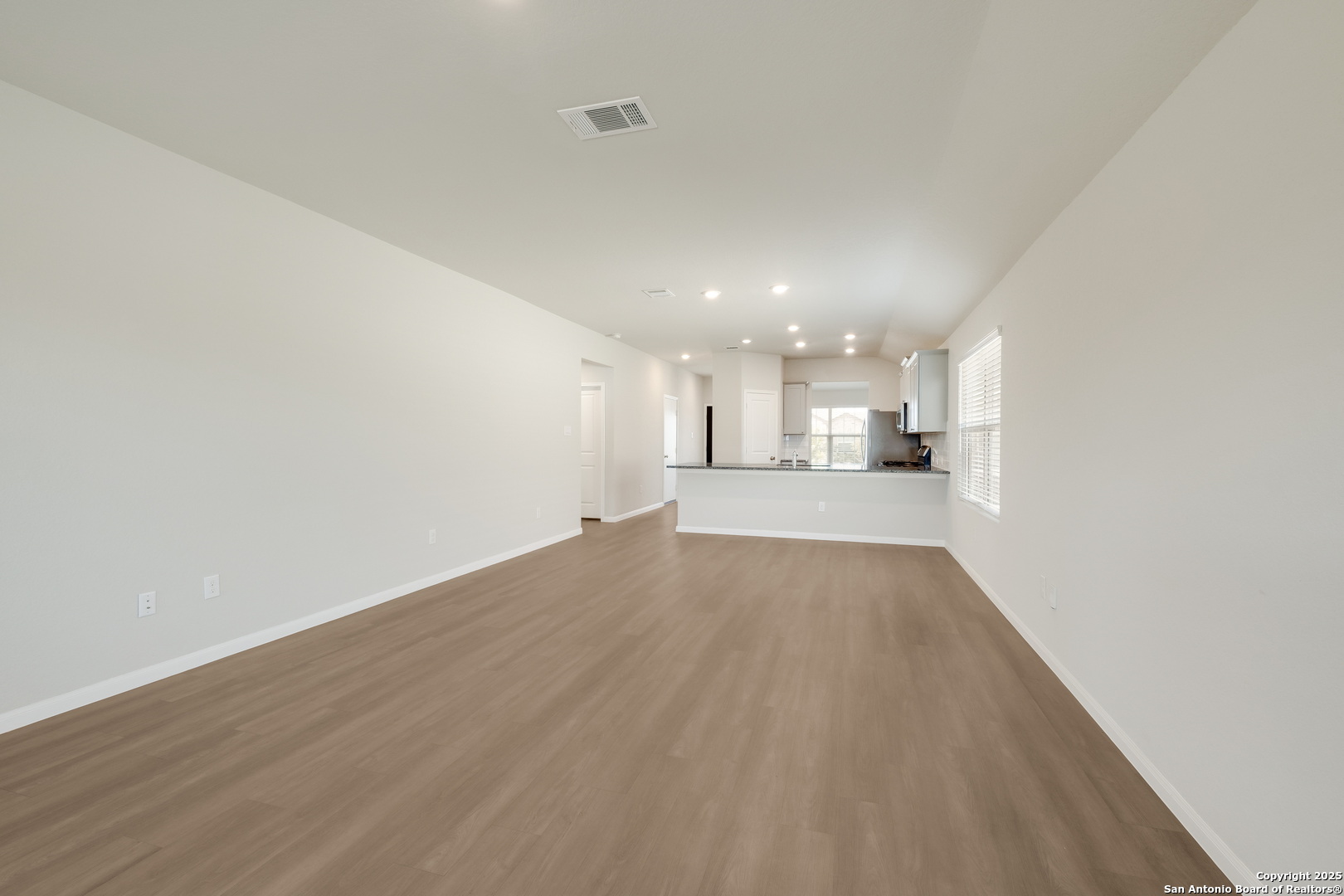 4309 Southton Bed San Antonio TX 78223