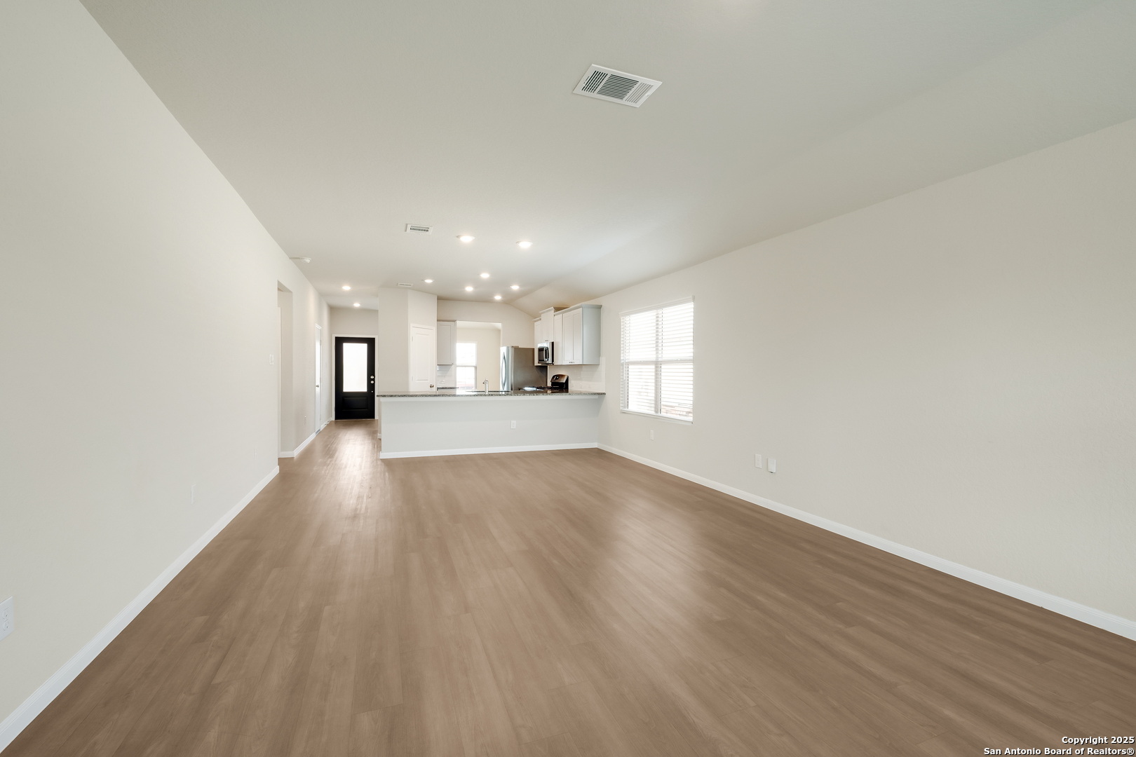 4309 Southton Bed San Antonio TX 78223