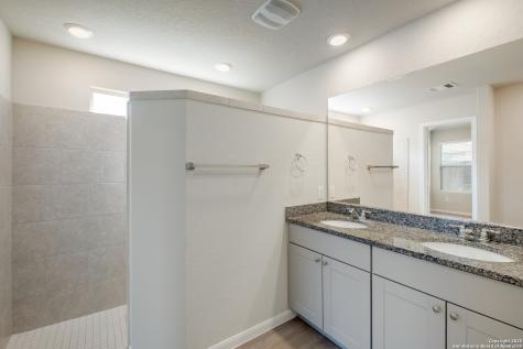 4309 Southton Bed San Antonio TX 78223