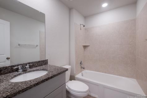 4309 Southton Bed San Antonio TX 78223