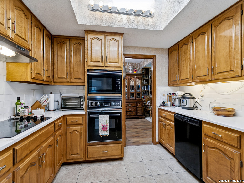 6419 Royal Ridge San Antonio TX 78239