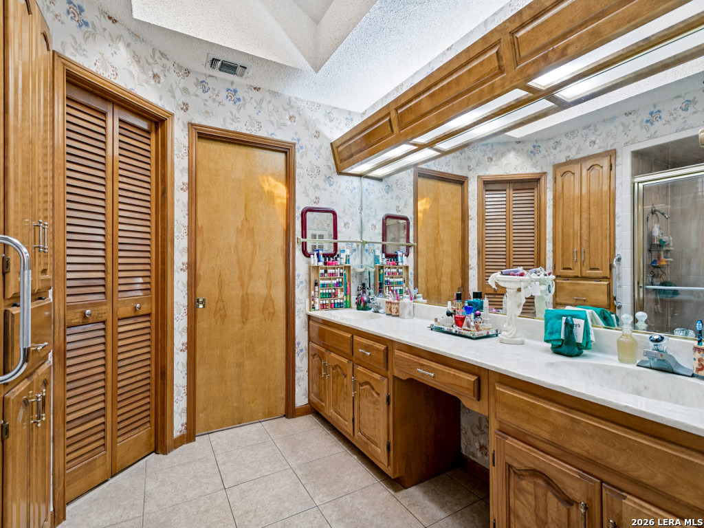 6419 Royal Ridge San Antonio TX 78239