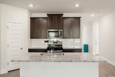 14035 Nolan Falls San Antonio TX 78253