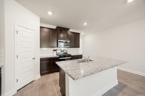 14035 Nolan Falls San Antonio TX 78253
