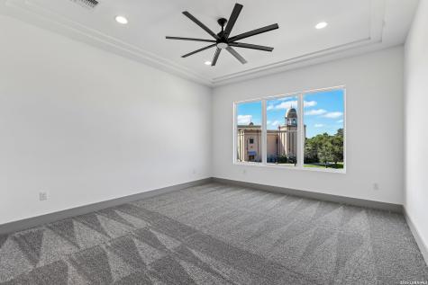 5226 Breeze Way San Antonio TX 78249