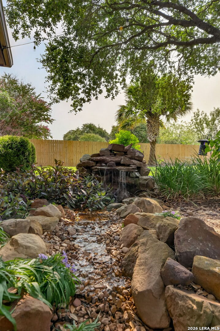 1641 Clover Ridge Pleasanton TX 78064