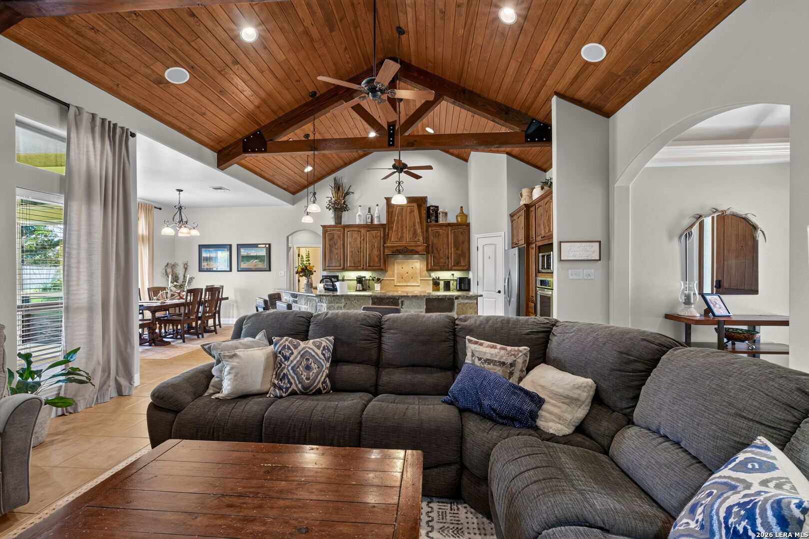 1641 Clover Ridge Pleasanton TX 78064