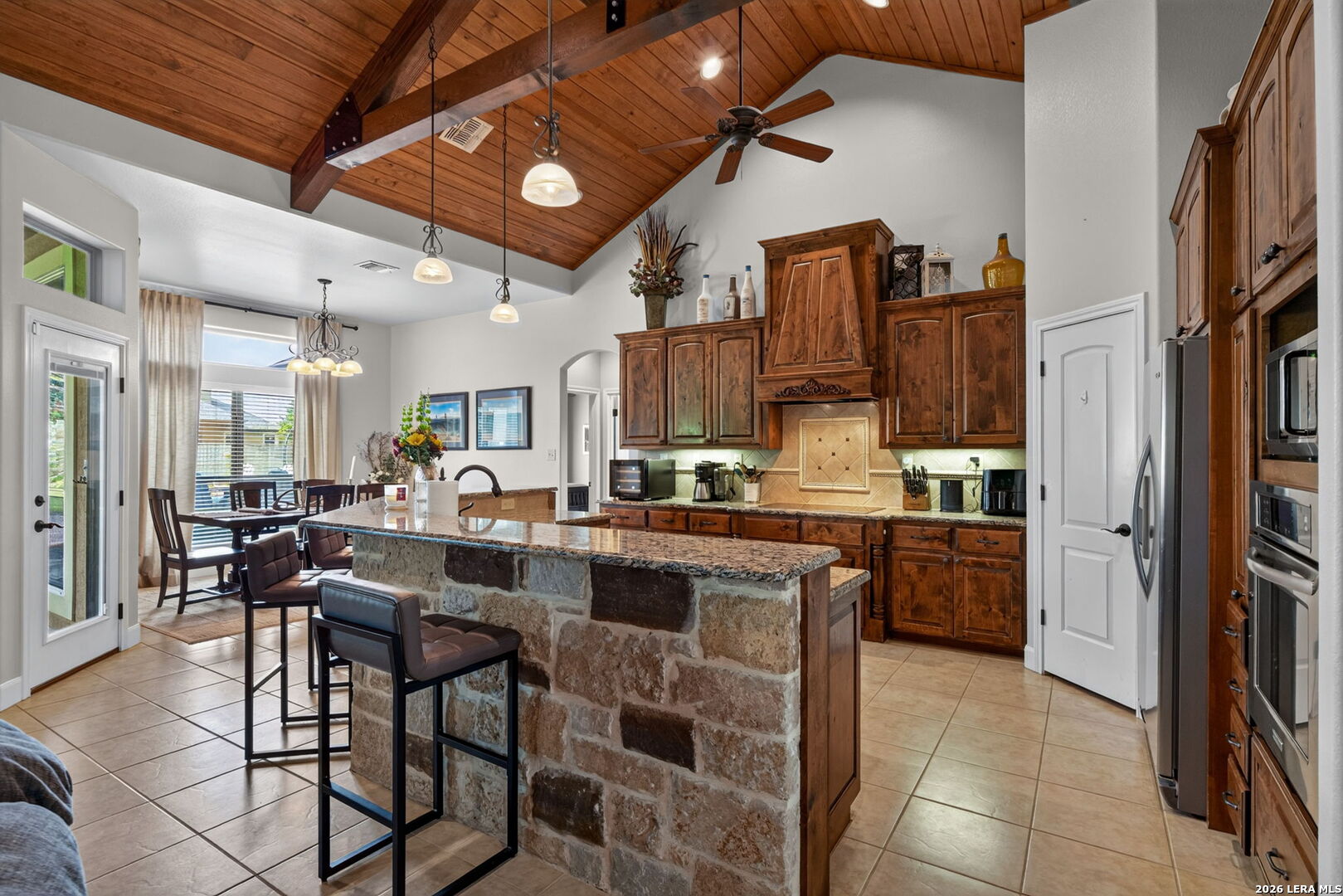 1641 Clover Ridge Pleasanton TX 78064