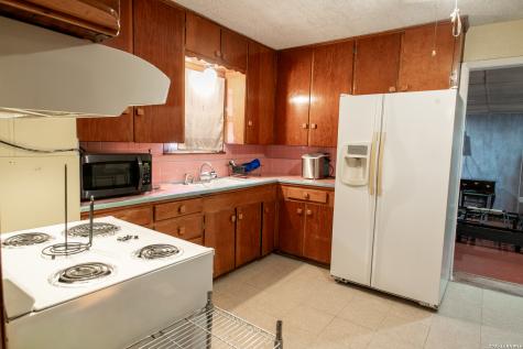 16472 N State Highway 16 Poteet TX 78065